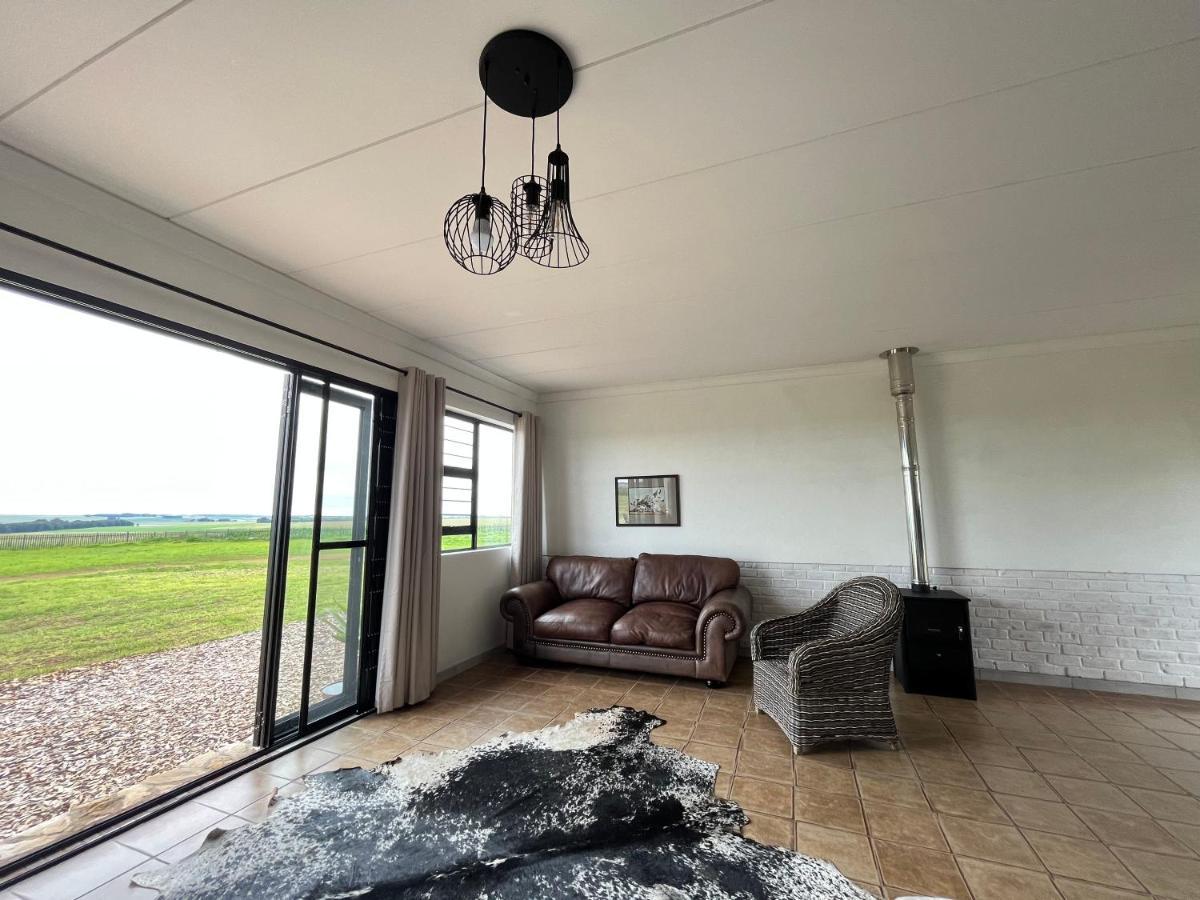 Dewdrop Farm Stay Ermelo Exterior photo