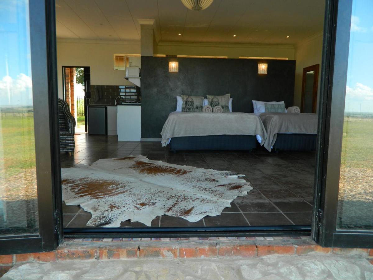 Dewdrop Farm Stay Ermelo Exterior photo