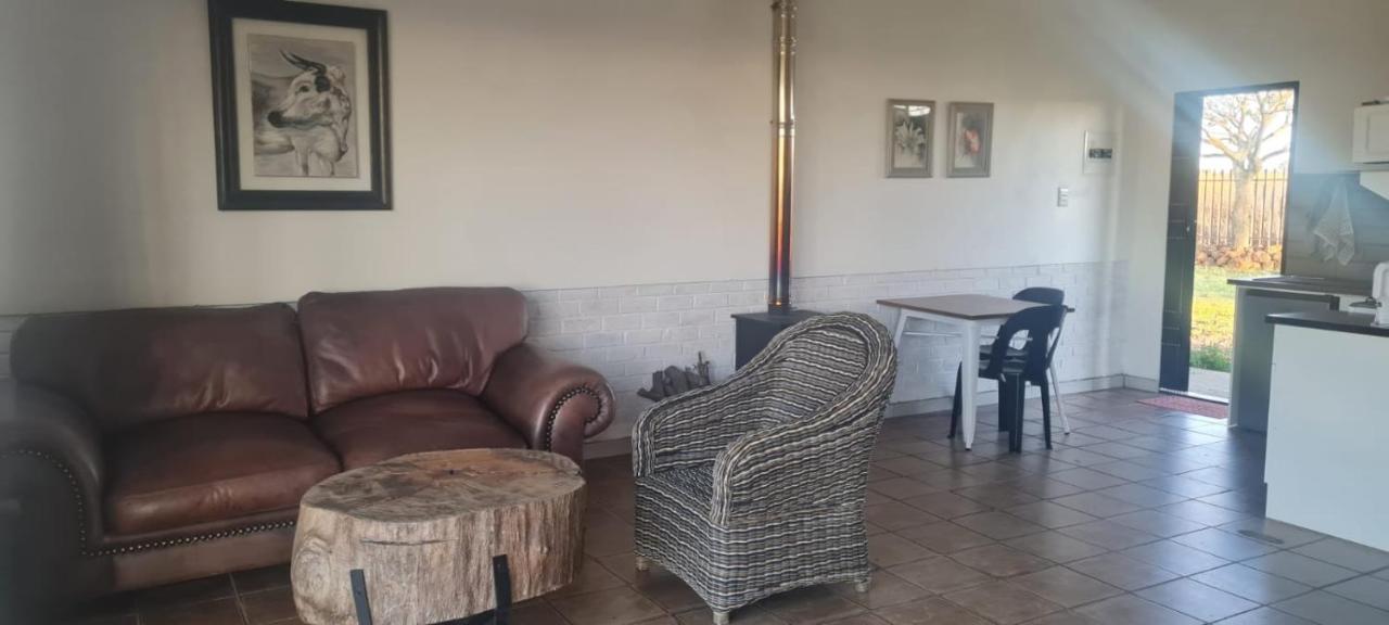 Dewdrop Farm Stay Ermelo Exterior photo