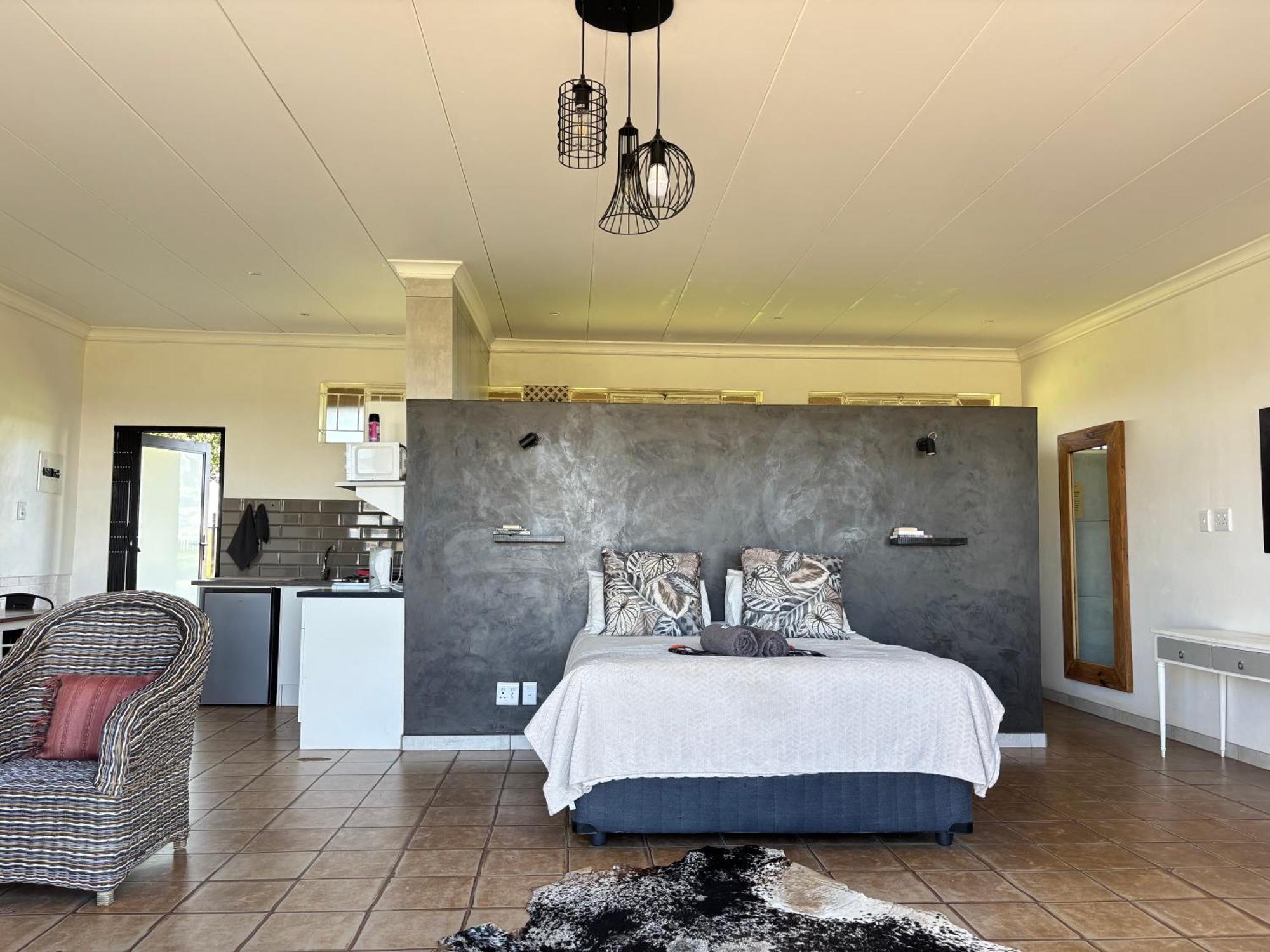 Dewdrop Farm Stay Ermelo Exterior photo
